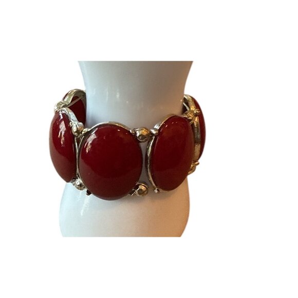 Vintage Silver-Plated Stretch Bracelet With Bold Red Oval Cabochons Unique State - Picture 2 of 3